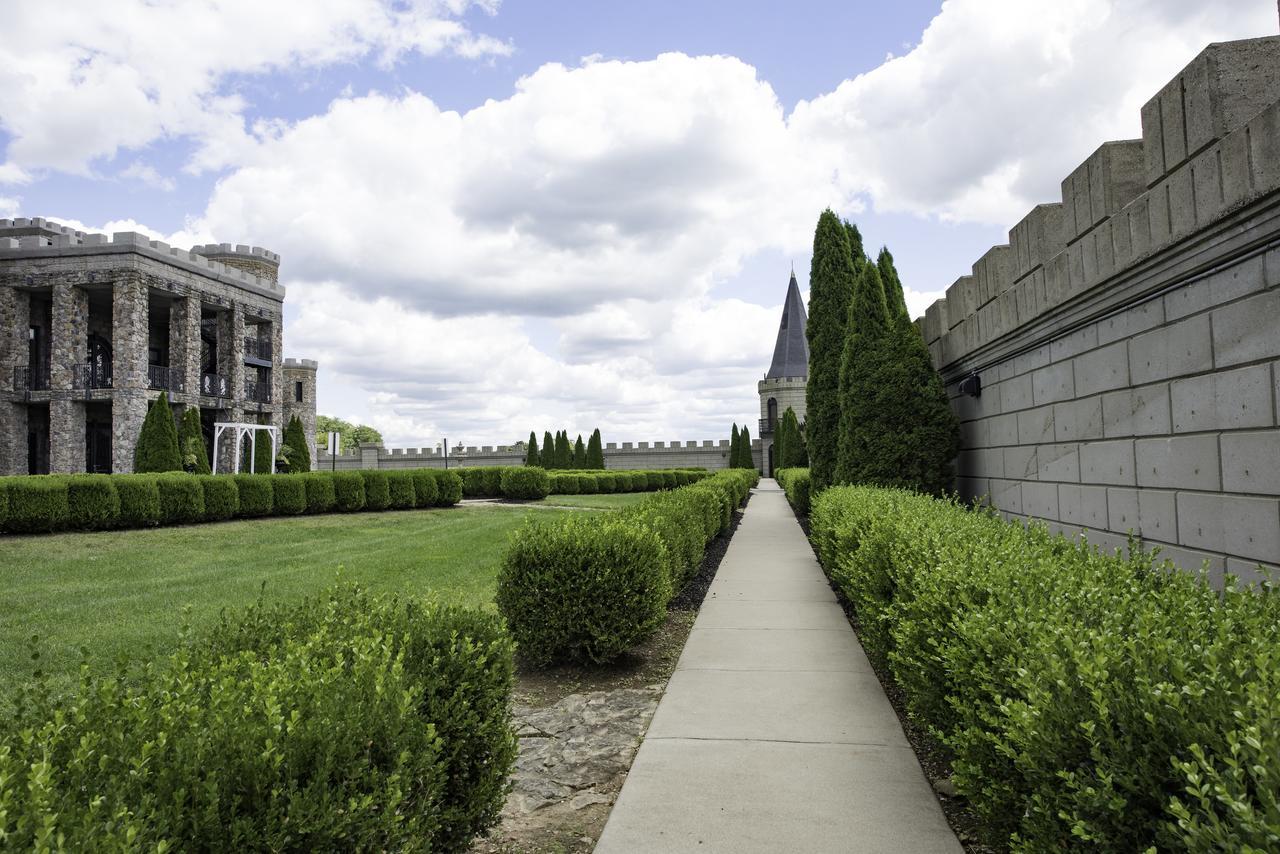 Hôtel Kentucky Castle à Versailles Extérieur photo